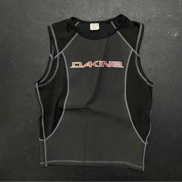 Dakine Other - Dakine Neoprene Sleeveless Rashguard Hot Top